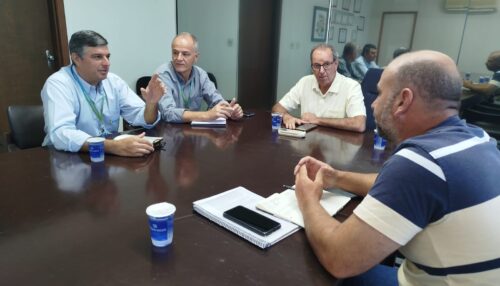 Representantes da Energisa se reuniram com o prefeito de Adamantina para discutir avanços e serviços no abastecimento de energia elétrica