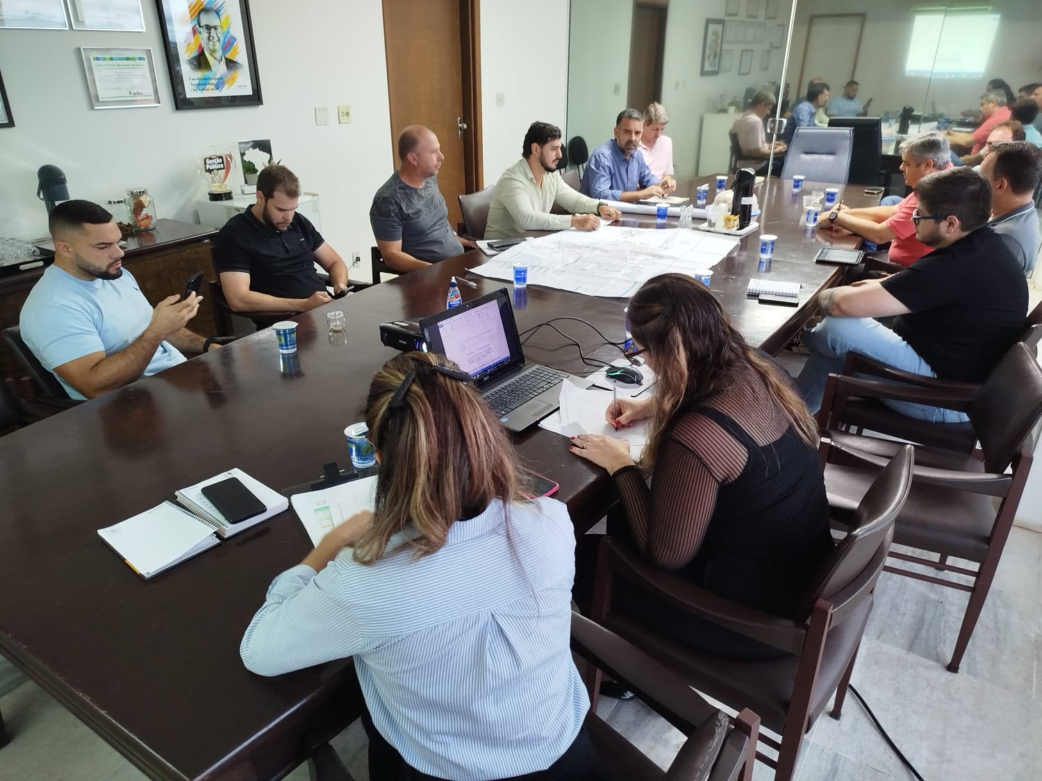 Prefeitura de Adamantina institui Comitê Gestor Técnico de Planejamento e Projetos Estratégicos em parceria com o Centro Universitário de Adamantina e a Associação dos Engenheiros, Arquitetos e Agrônomos da Nova Alta Paulista
