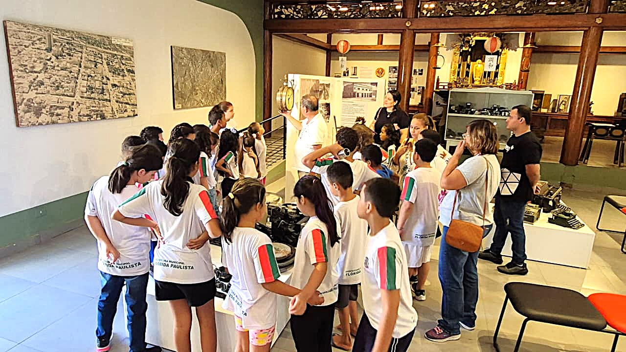 Museu e Arquivo Histórico de Adamantina “Setsu Onishi” recebe visita de alunos de Flórida Paulista