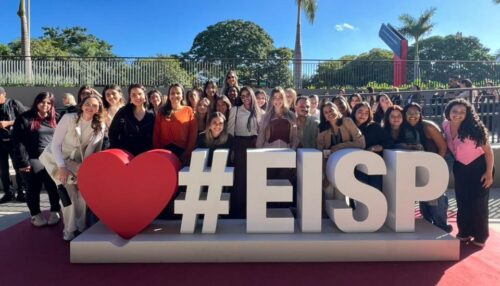Estudantes de Estética da FAI marcam presença no evento 'Estética in São Paulo'