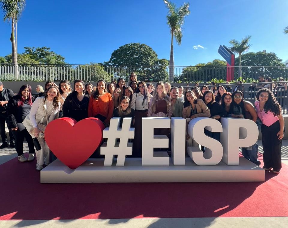 Estudantes de Estética da FAI marcam presença no evento 'Estética in São Paulo'