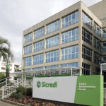 Sicredi cresce 14,6% em ativos e total alcança R$ 455 bilhões