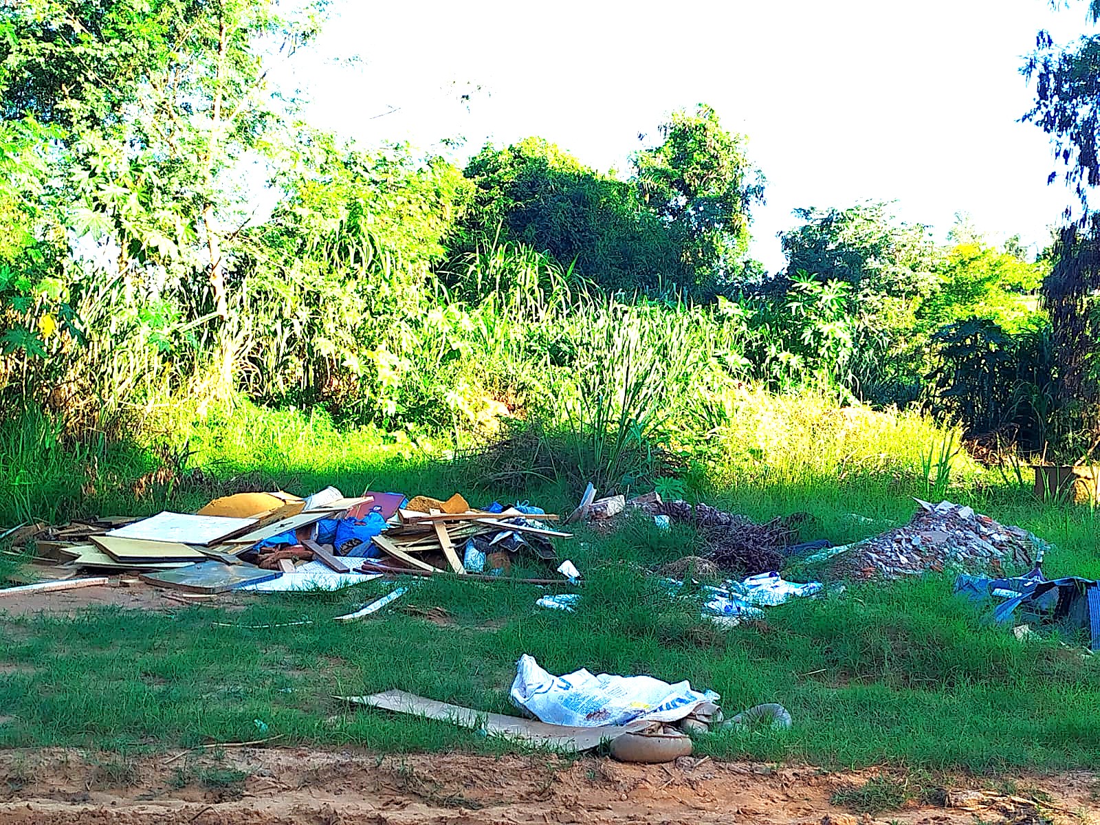 Área rural de Adamantina também sofre com descarte irregular