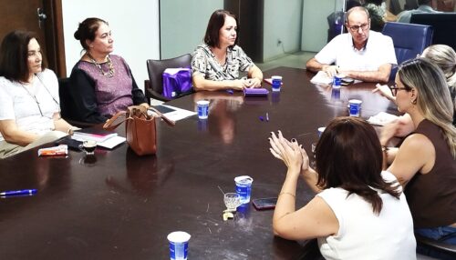 Prefeitura de Adamantina realiza reunião para conhecer os serviços do CISNAP