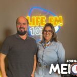 Quem cuida também adoece: o alerta urgente sobre cuidadores de idosos que ninguém quer ouvir