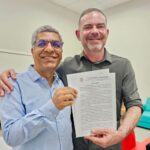 Coordenador do curso de Medicina da FAI recebe Moção de Congratulações da Câmara Municipal de Adamantina