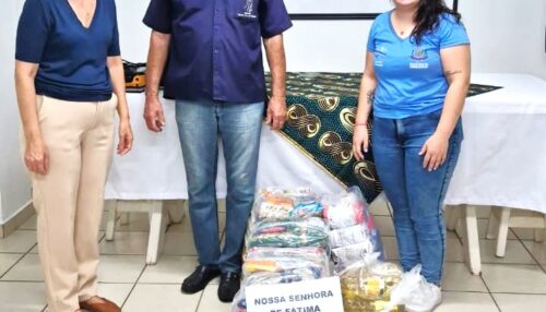 Fundo Social de Solidariedade realiza entrega de alimentos à Paróquia Nossa Senhora de Fátima