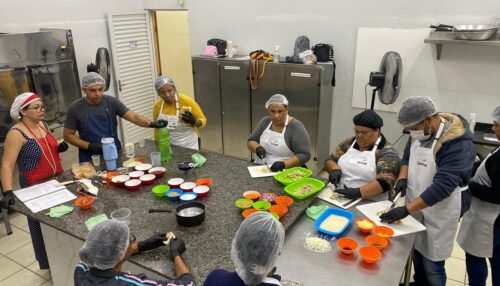 Casa Afro e Sebrae concluem capacitação gastronômica com foco em geração de renda e inclusão social