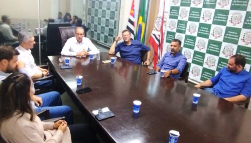 Prefeito de Adamantina recebe visita do presidente licenciado do Confea
