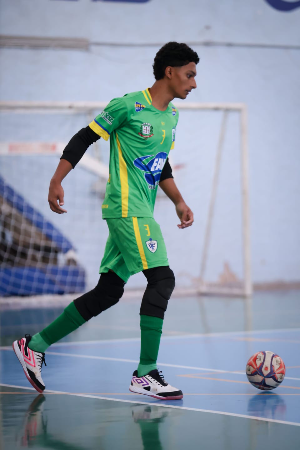 FAI Adamantina Futsal vence Taciba e garante vaga na semifinal dos 68º Jogos Regionais de Tupã
