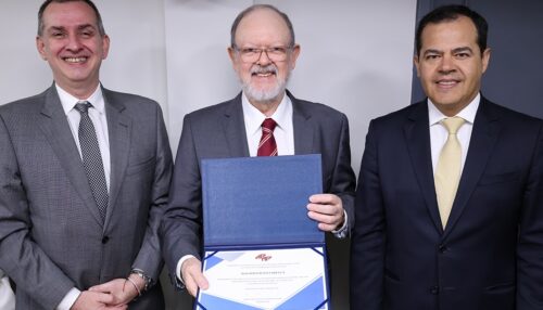 Adamantinense, Walter Paulo Sabella recebe homenagem de Órgão Especial do MPSP