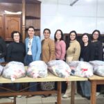 Fundo Social de Solidariedade de Adamantina entrega kits de materiais para alunas do curso de Costura Básica