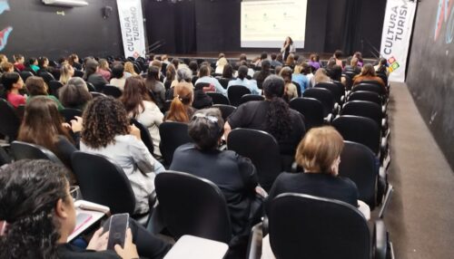 Prefeitura de Adamantina promove formação voltada à recomposição da aprendizagem para professores da rede municipal